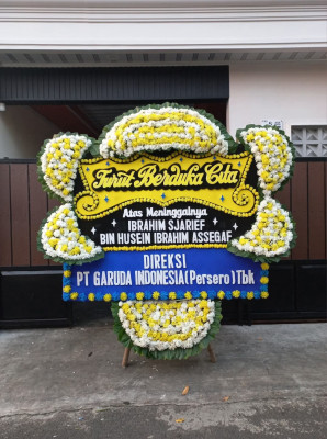 Papan Bunga Duka di Oksop
